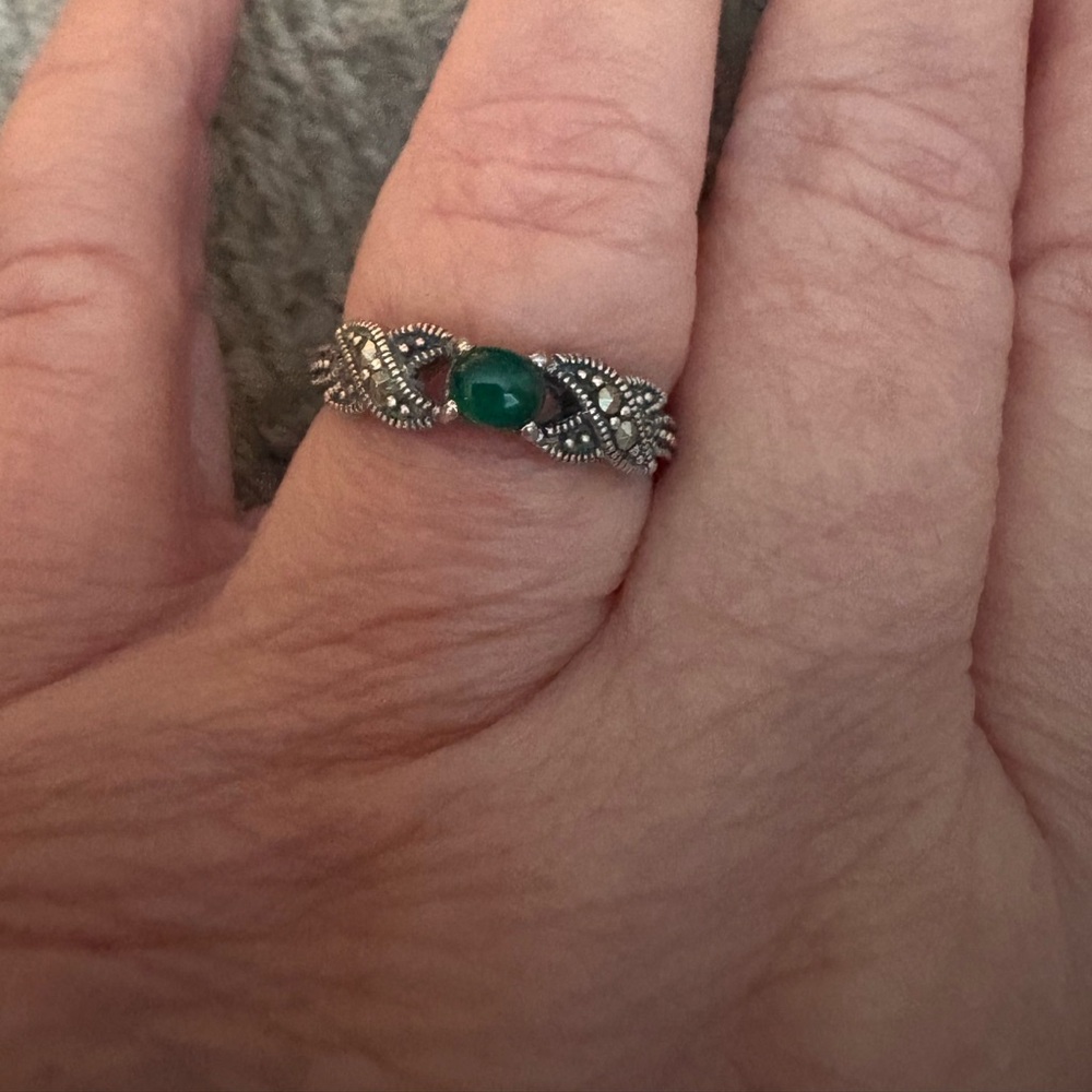 EUC stamped .925 sterling marcasite and stone ring size 8.